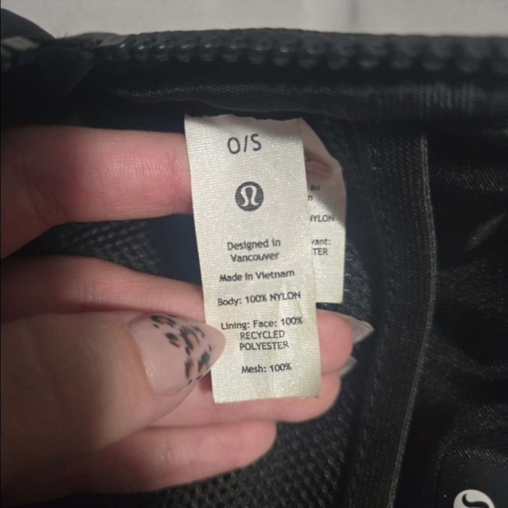 lululemon athletica Black Bag - Picture 6 of 6
